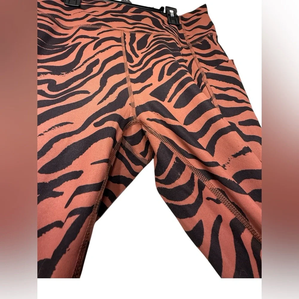 Fabletics size xl